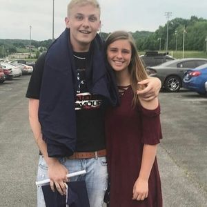 Meet your Posher, Bobby